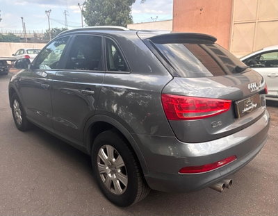 Audi Q3 2.0 TDI Business (5)