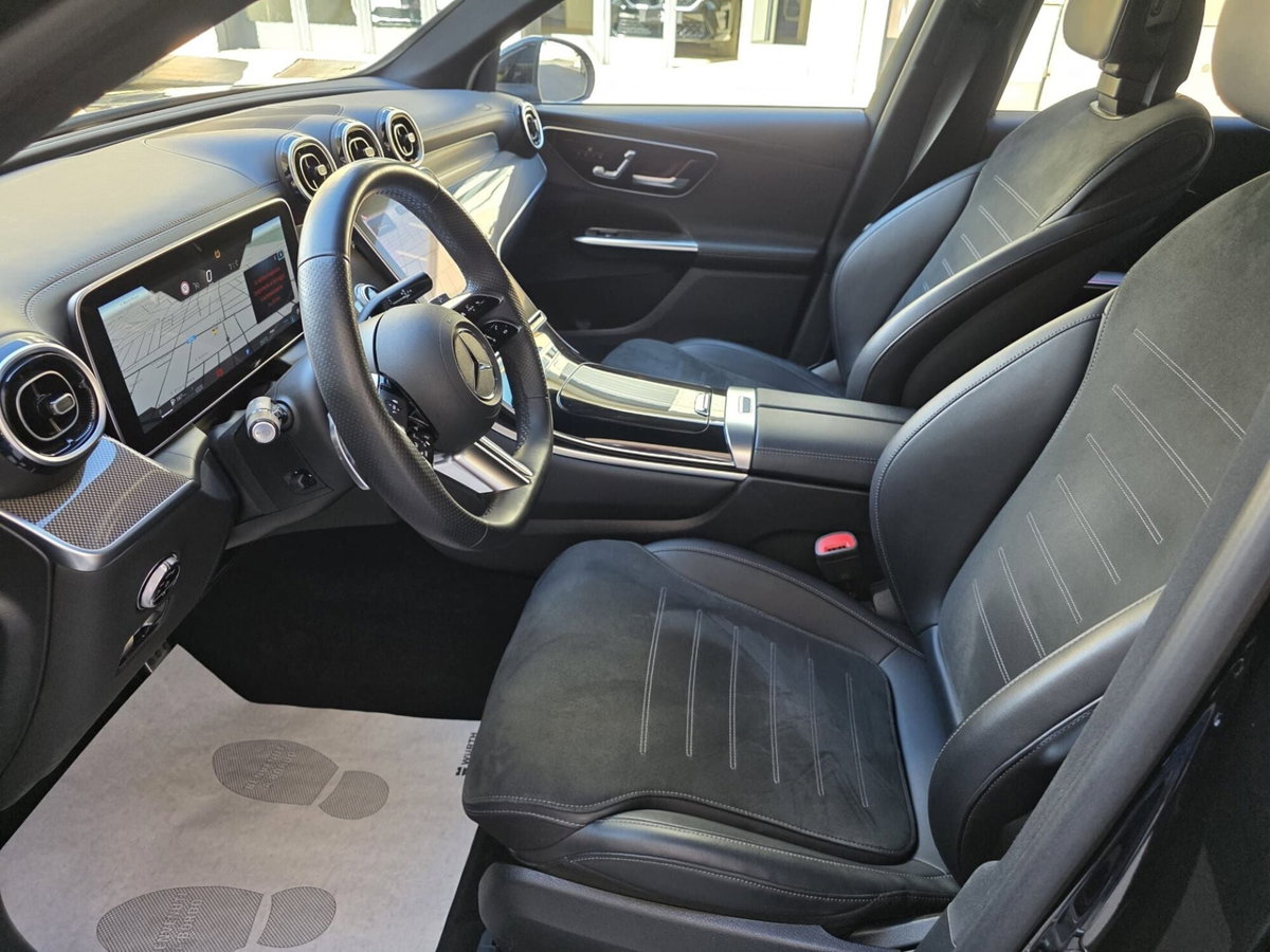 Mercedes-Benz GLC 220 d 4Matic Mild Hybrid AMG Advanced Plus (11)