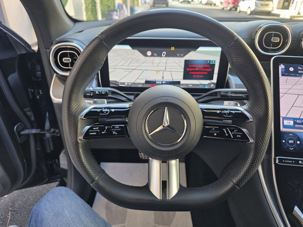 Mercedes-Benz GLC 220 d 4Matic Mild Hybrid AMG Advanced Plus (16)