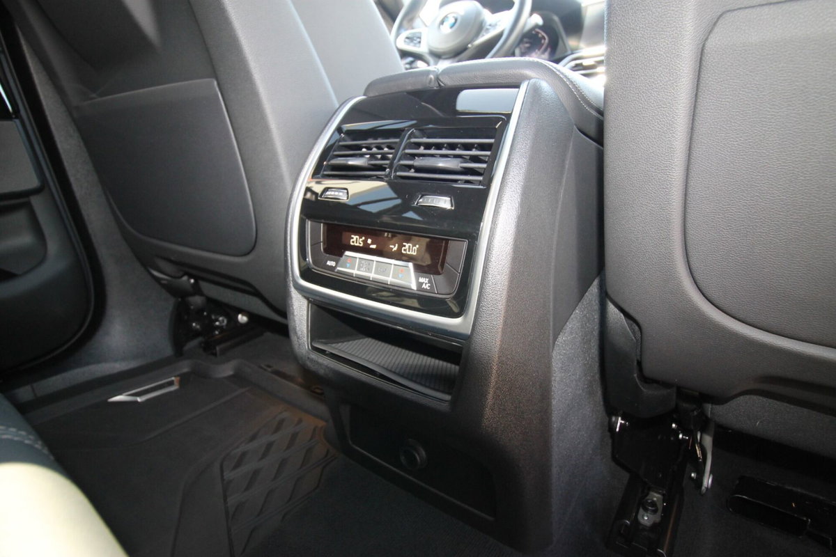 BMW X6 xDrive40d 48V Msport (19)