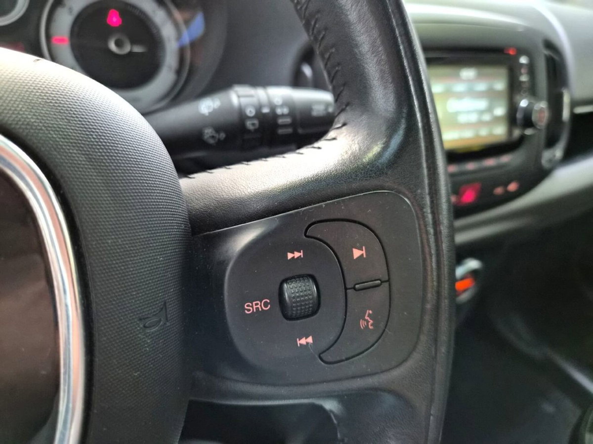 Fiat 500L 1.4 95 CV Lounge (18)