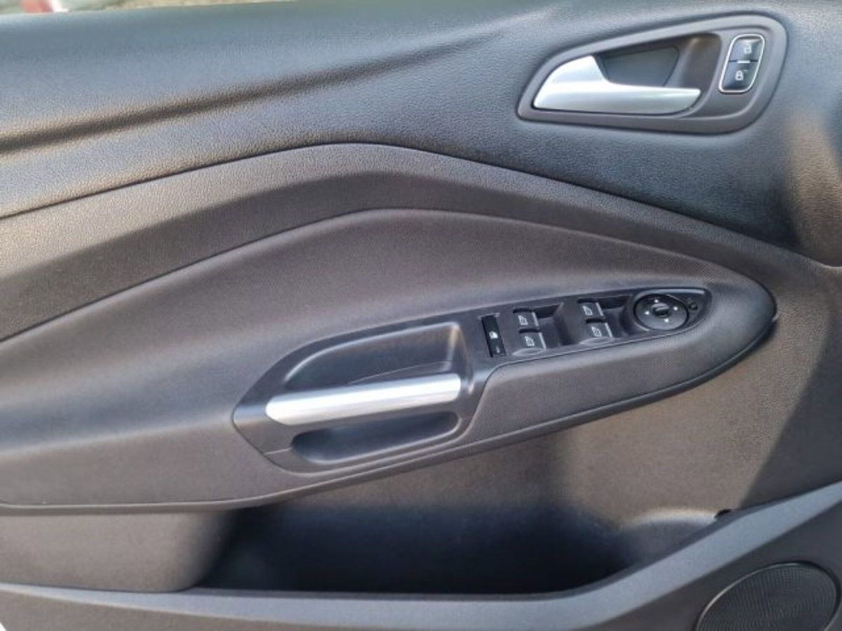 Ford C-Max 1.5 TDCi 120CV Start&Stop Business N1 (12)