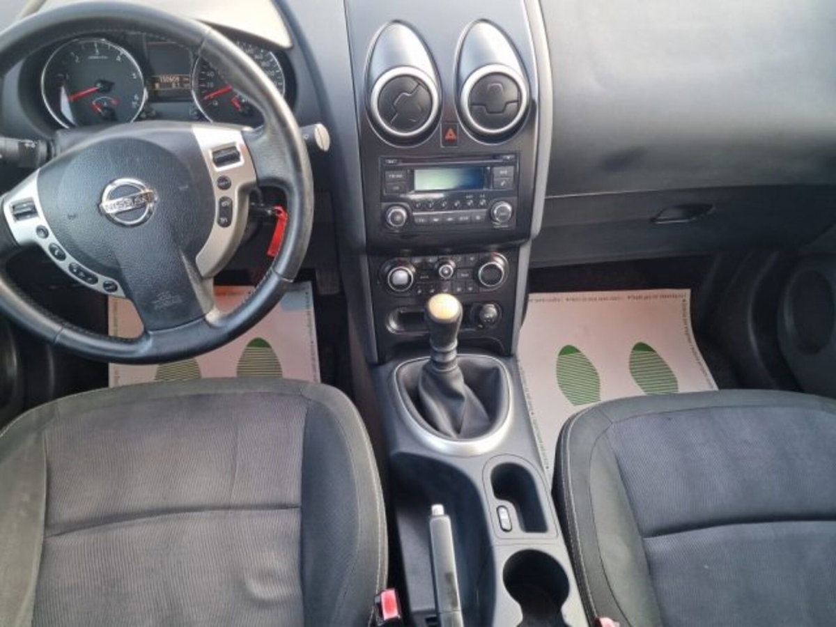 Nissan Qashqai 1.5 dCi DPF Acenta (16)