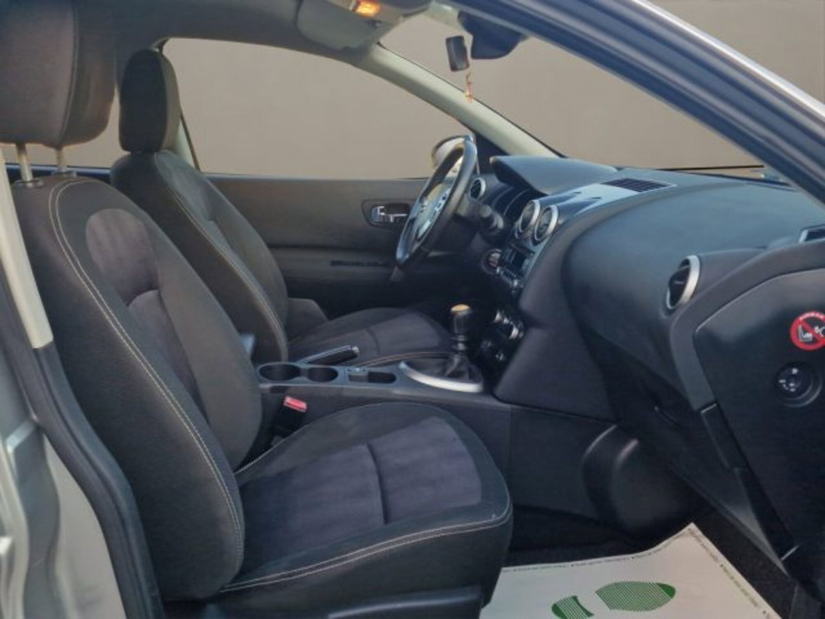 Nissan Qashqai 1.5 dCi DPF Acenta (18)