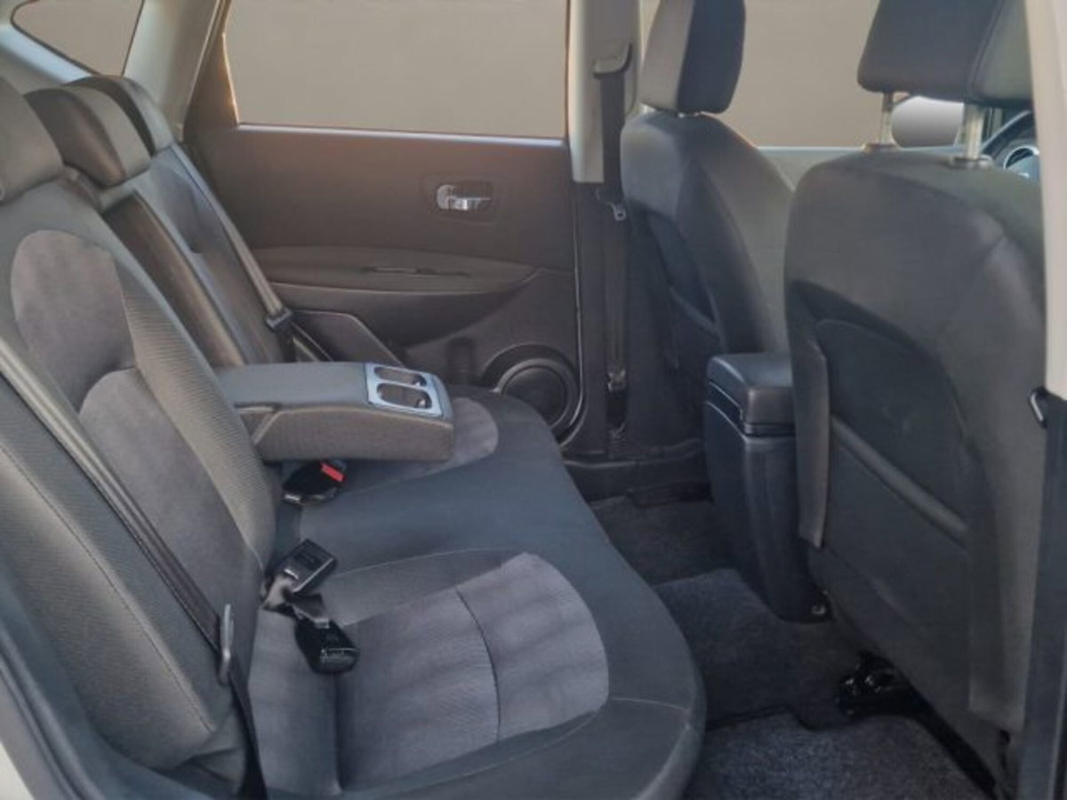 Nissan Qashqai 1.5 dCi DPF Acenta (19)