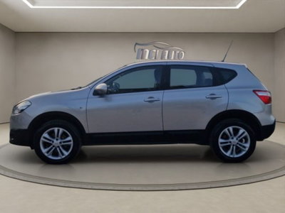 Nissan Qashqai 1.5 dCi DPF Acenta (2)
