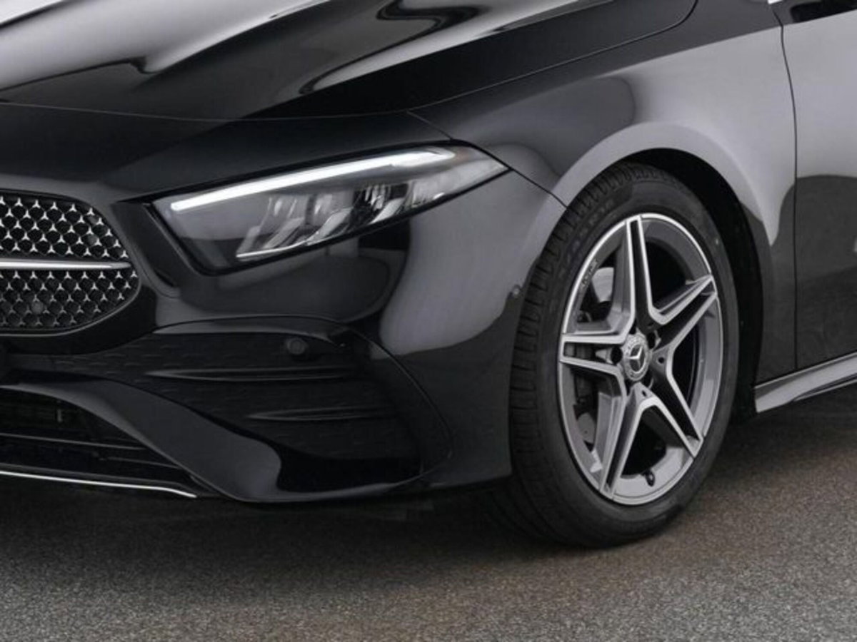 Mercedes-Benz Classe A Sedan 180 AMG Line Premium Plus auto (3)