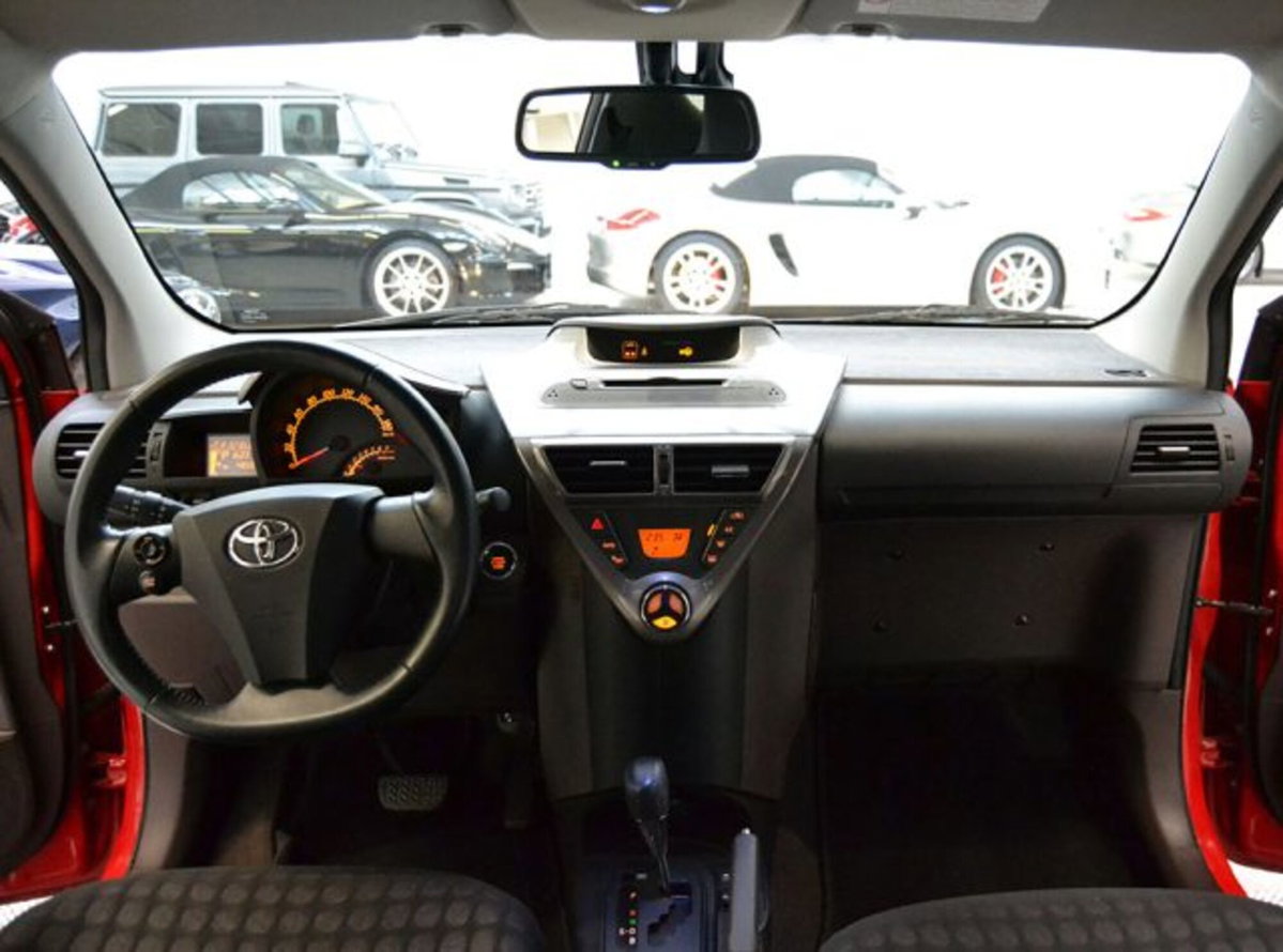 Toyota iQ 1.0 (5)