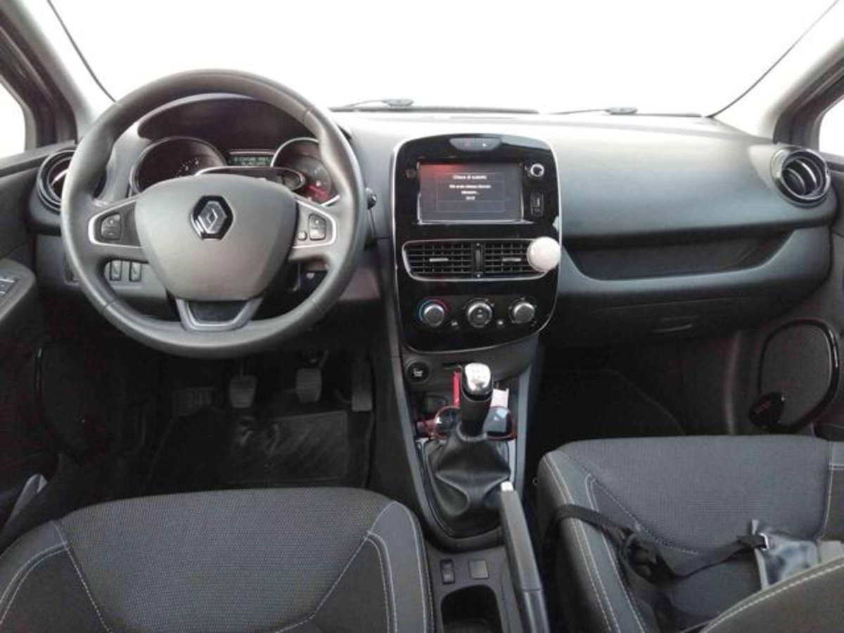 Renault Clio Sporter dCi 8V 75CV Start&Stop Energy Zen (8)