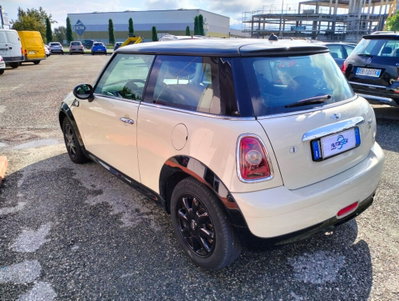 MINI Mini 1.4 16V One (2)