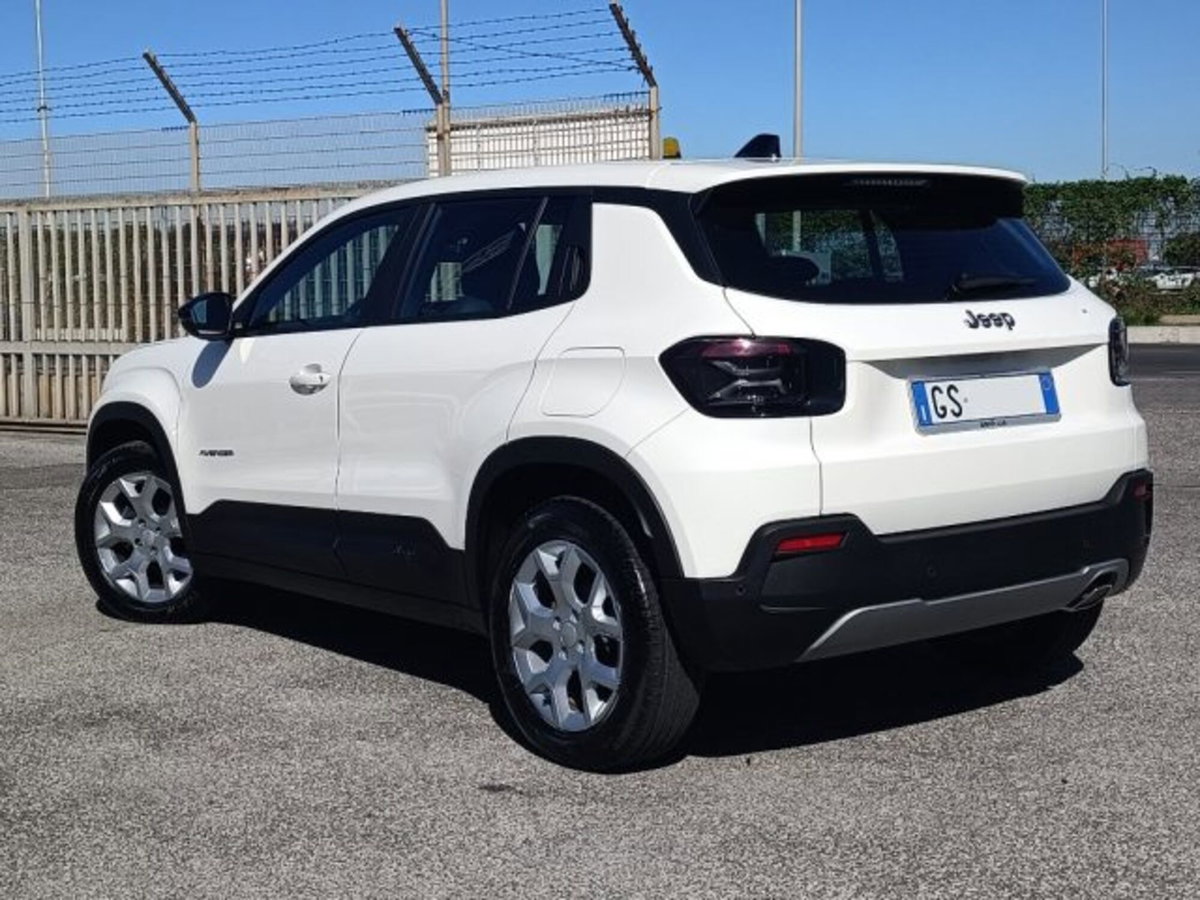 Jeep Avenger 1.2 turbo Altitude fwd 100cv (9)