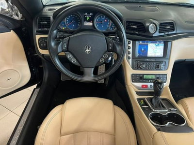 Maserati Grancabrio 4.7 V8 (11)