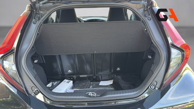 Toyota Aygo X 1.5 hybrid Icon e-cvt (2)