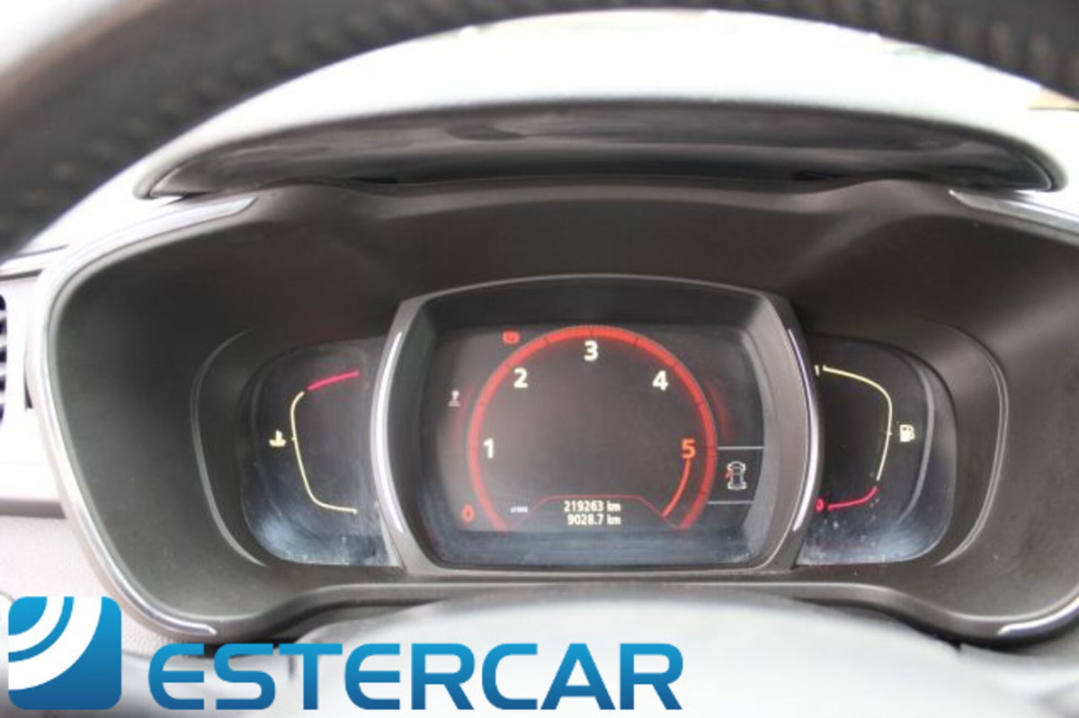 Renault Kadjar 8V 110CV EDC Energy Zen (14)