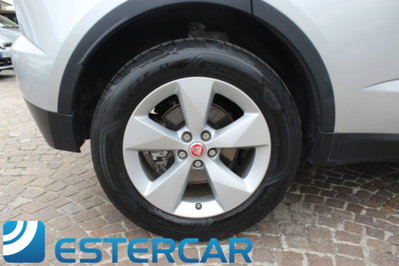 Jaguar E-Pace 2.0D 150 CV AWD aut. (12)