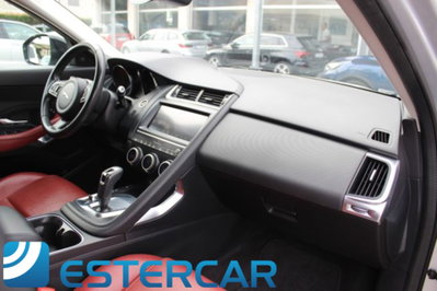 Jaguar E-Pace 2.0D 150 CV AWD aut. (15)