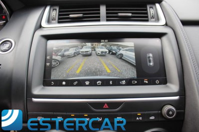 Jaguar E-Pace 2.0D 150 CV AWD aut. (20)