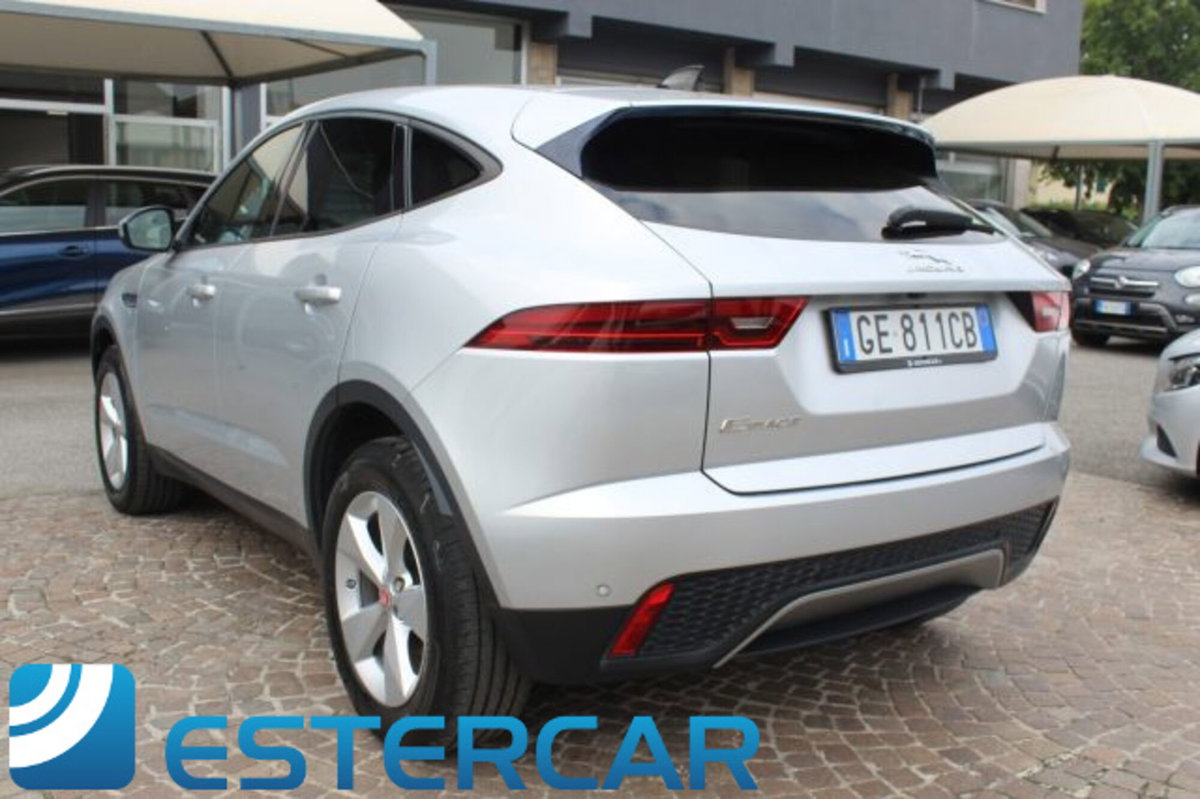 Jaguar E-Pace 2.0D 150 CV AWD aut. (9)