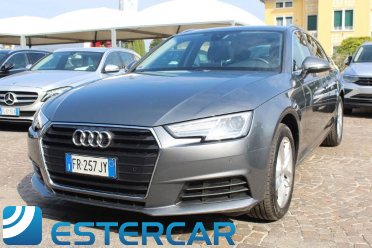 Audi A4 Avant 2.0 TDI 150 CV ultra S tronic Design