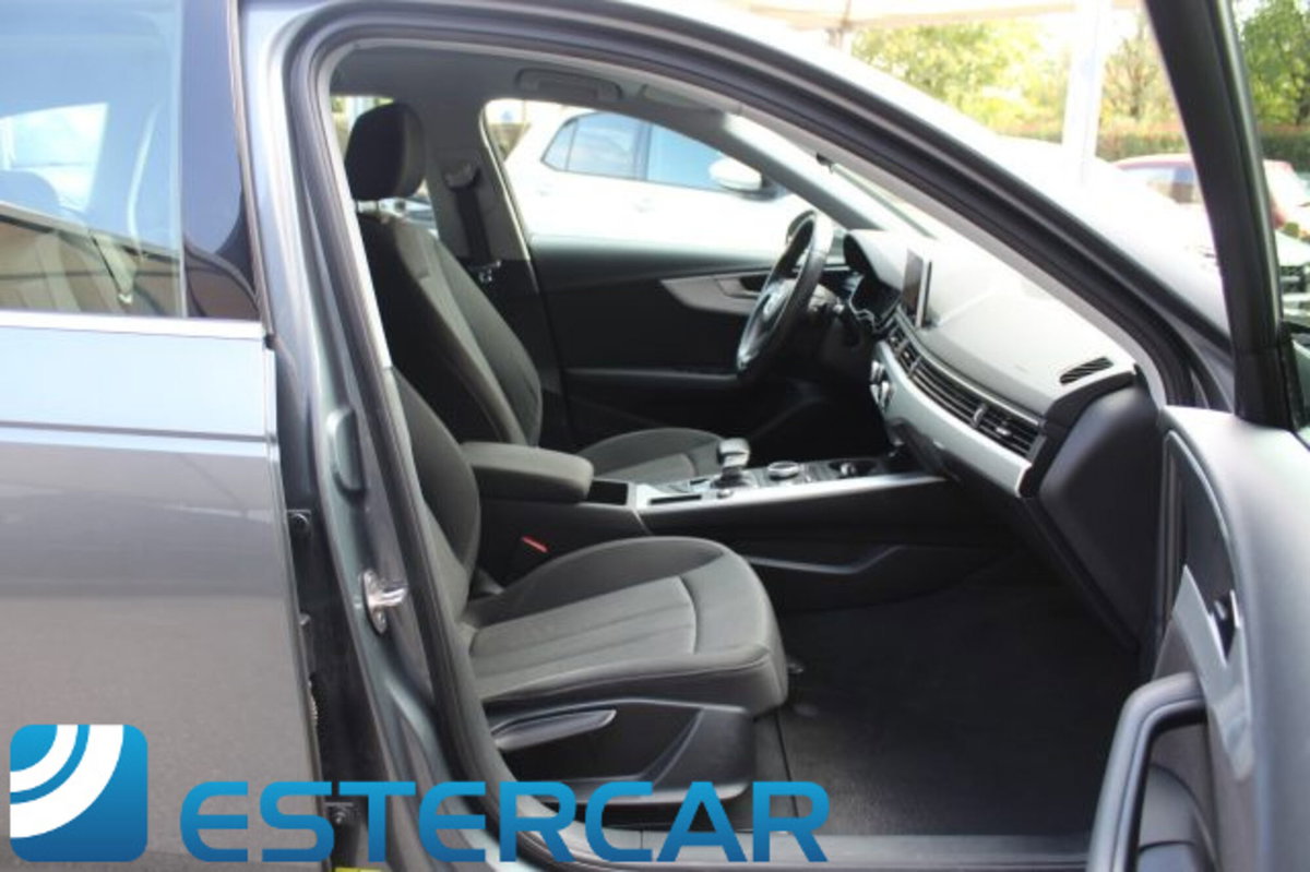 Audi A4 Avant 2.0 TDI 150 CV ultra S tronic Design (10)