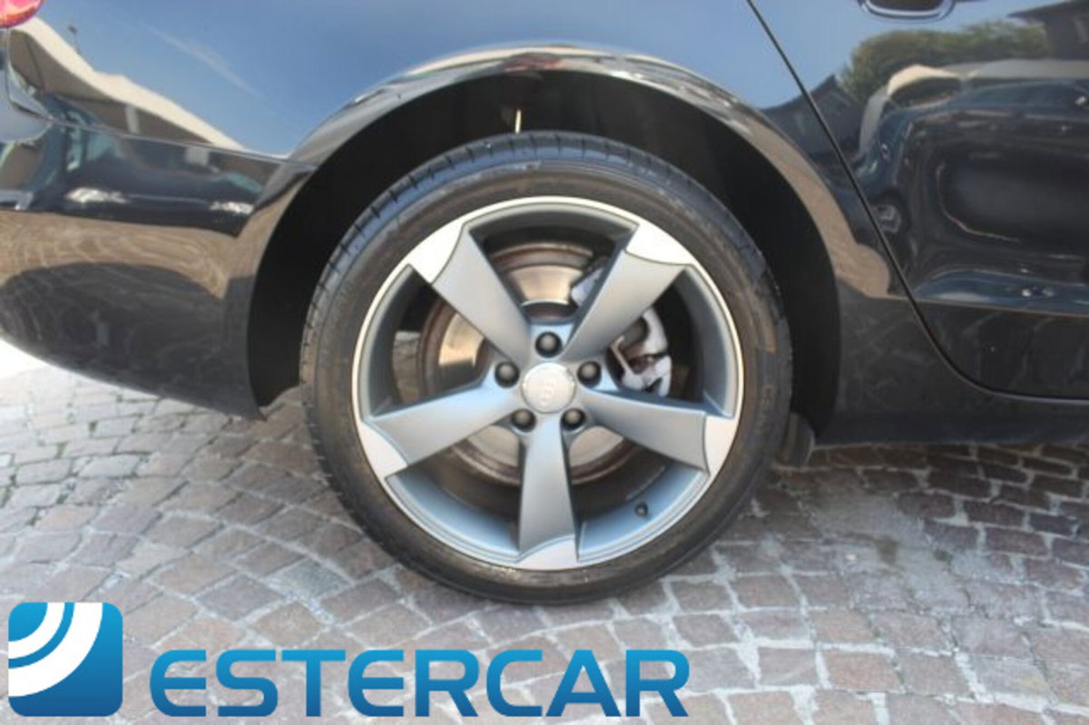 Audi A4 Avant 2.0 TDI 150 CV Advanced (10)