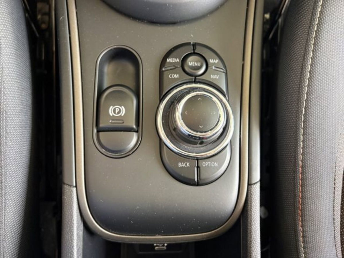 MINI Mini Countryman 1.5 Cooper Essential Countryman ALL4 (17)