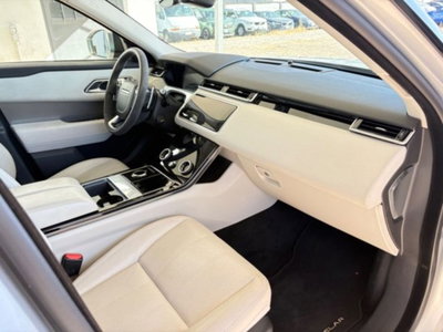 Land Rover Range Rover Velar 2.0D I4 240 CV (12)
