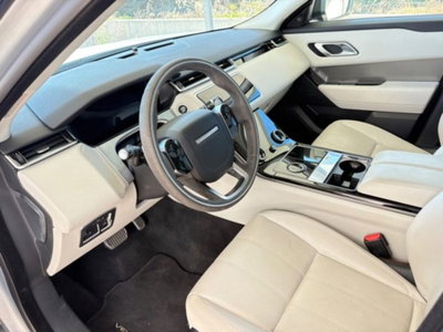 Land Rover Range Rover Velar 2.0D I4 240 CV (8)
