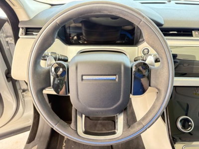 Land Rover Range Rover Velar 2.0D I4 240 CV (9)