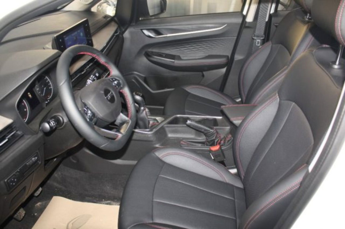Emc Quattro Quattro 1.5 103cv (10)
