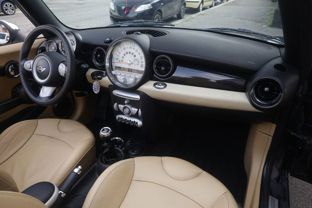 MINI Mini Cabrio 1.6 16V Cooper Cabrio (4)