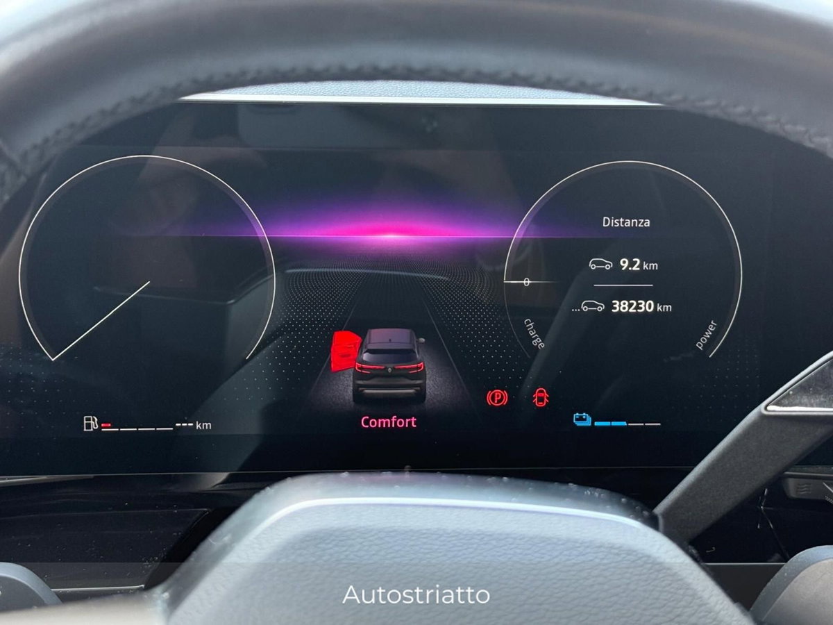 Renault Austral 1.2 full hybrid Iconic 200cv auto (5)