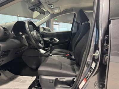 Toyota Yaris 1.0 5 porte Active (15)