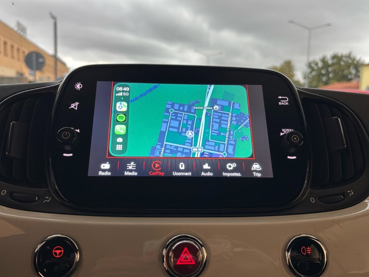 Fiat 500 1.0 Hybrid Club (10)