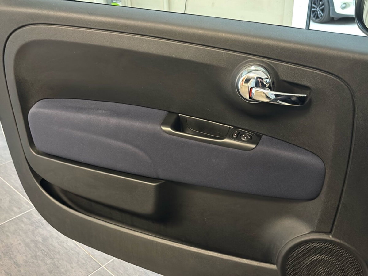 Fiat 500 1.0 Hybrid Club (12)