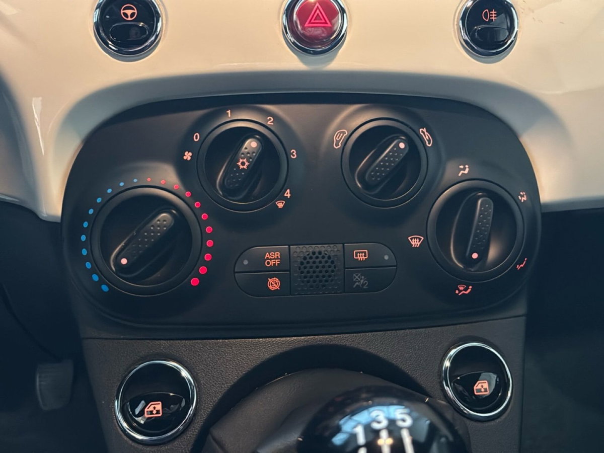 Fiat 500 1.0 Hybrid Club (14)
