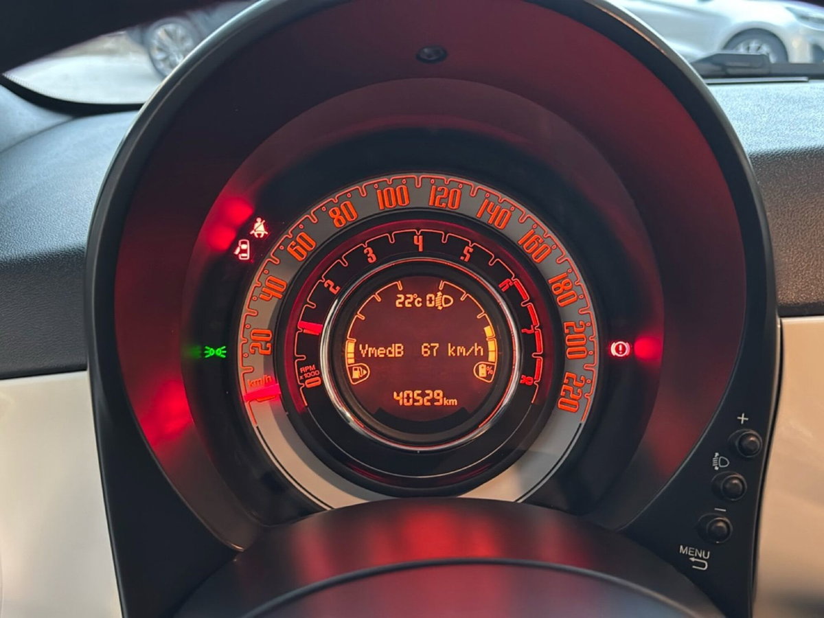 Fiat 500 1.0 Hybrid Club (7)