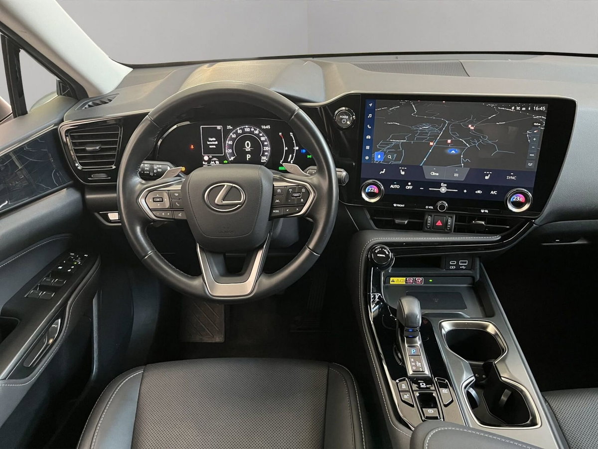 Lexus NX 350h 2.5 Premium+ 4wd e-cvt (13)