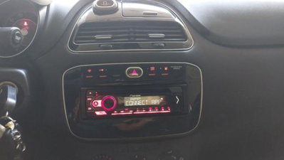 Fiat Punto 1.4 8V 5 porte Natural Power Young (14)