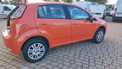 Fiat Punto 1.4 8V 5 porte Natural Power Young (17)