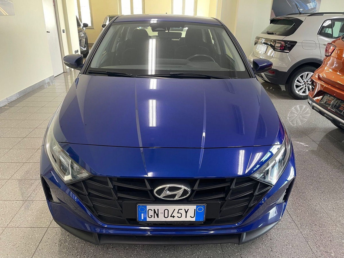 Hyundai i20 1.2 MPI MT ConnectLine (2)