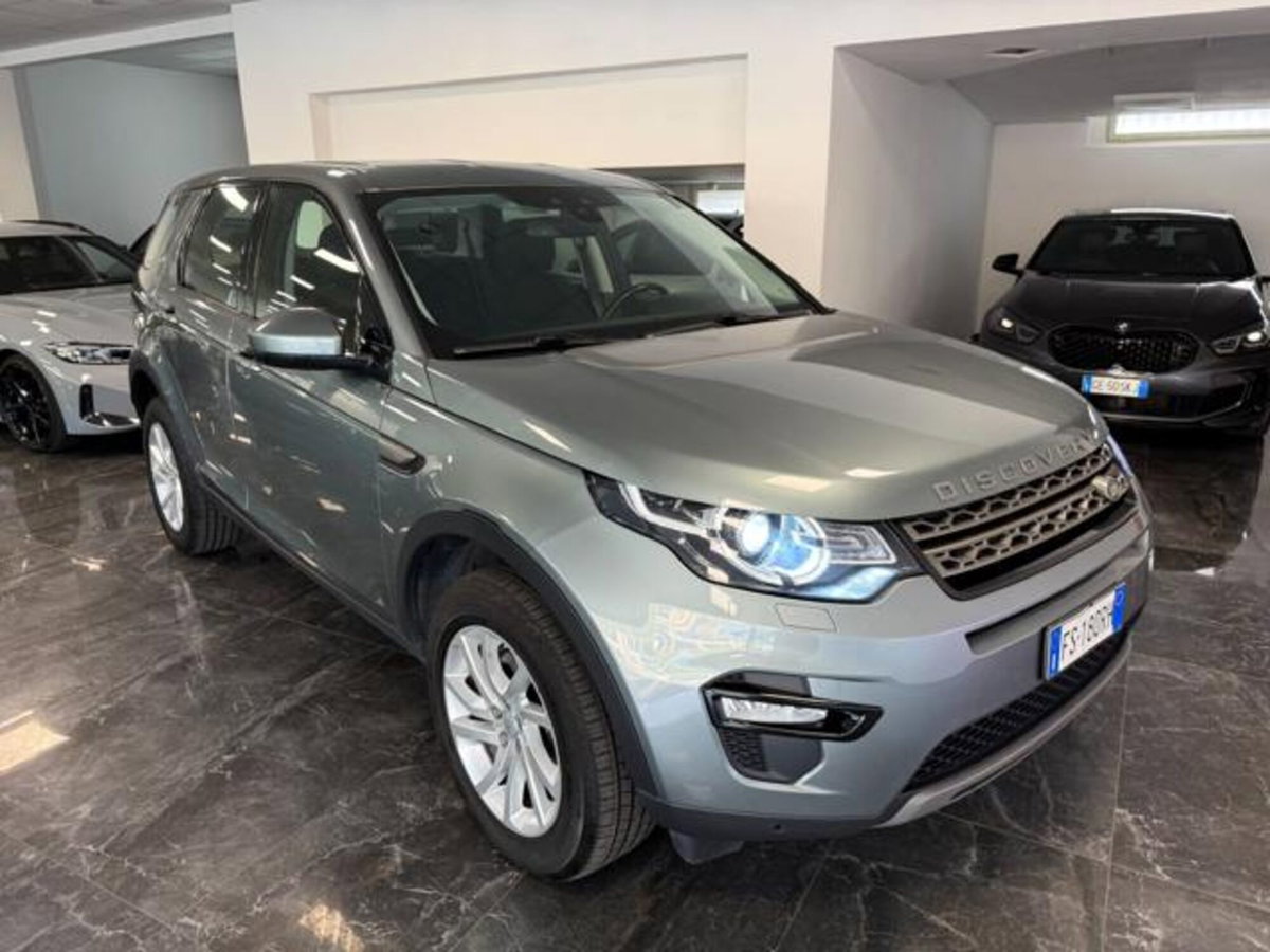 Land Rover Discovery Sport 2.0 TD4 150 CV HSE Luxury (10)
