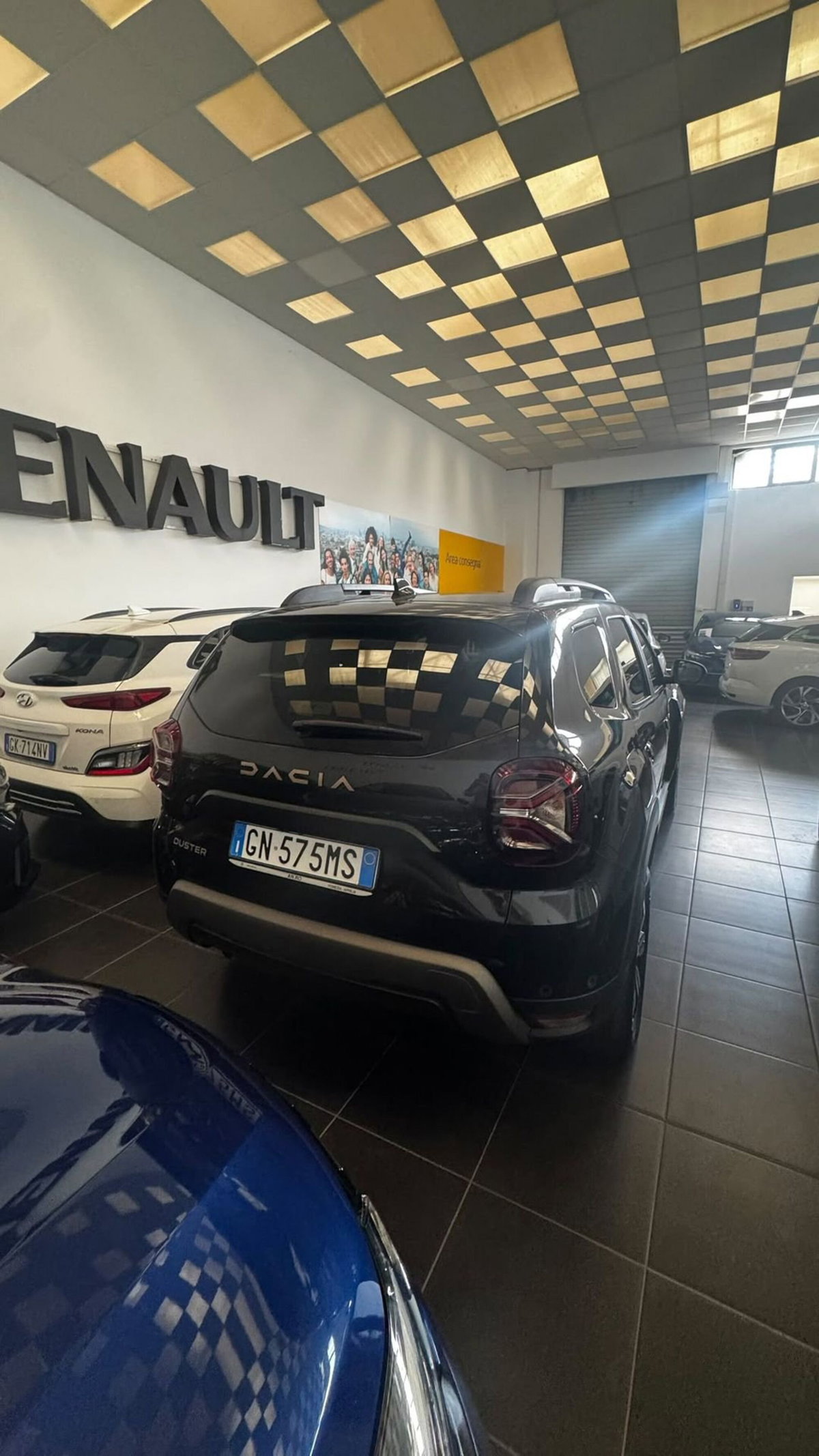 Dacia Duster 1.0 TCe 100 CV 4x2 Prestige (3)