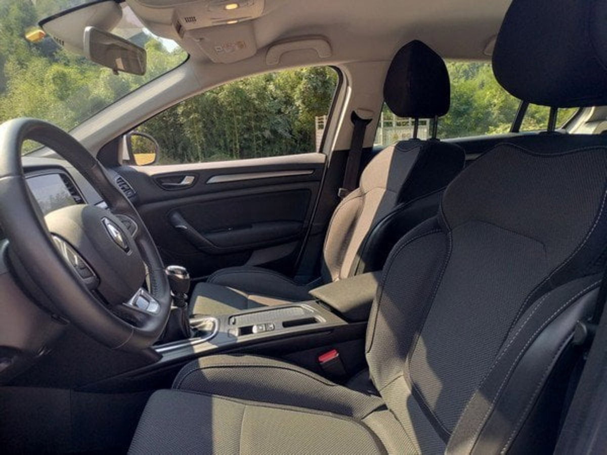 Renault Mégane Sporter Blue dCi 115 CV Equilibre (9)
