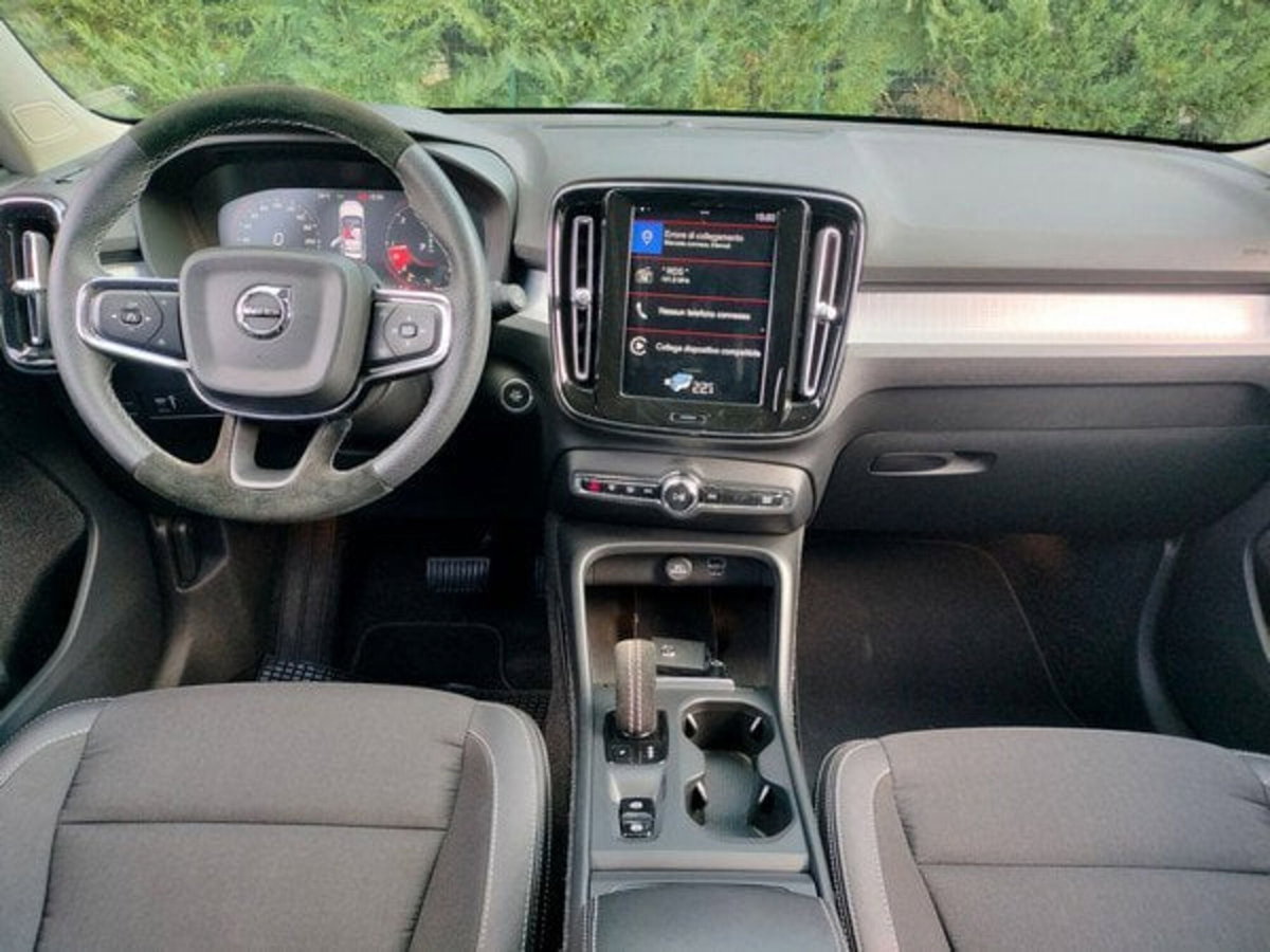Volvo XC40 D3 Geartronic Momentum (13)