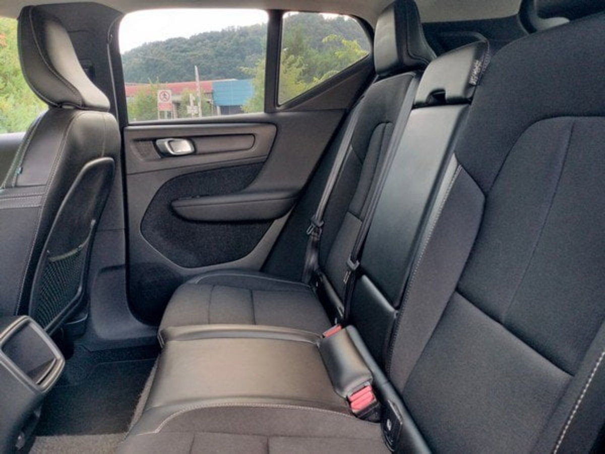 Volvo XC40 D3 Geartronic Momentum (14)