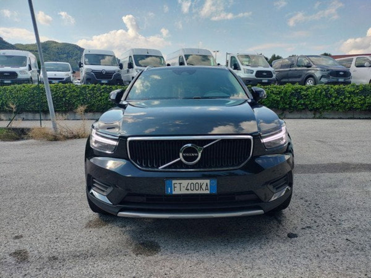Volvo XC40 D3 Geartronic Momentum (2)