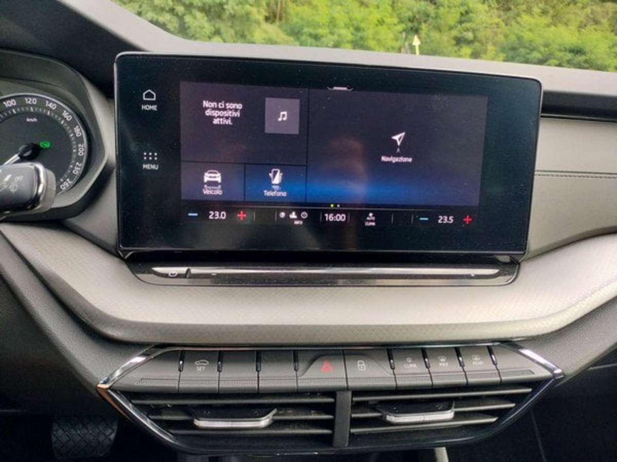Skoda Octavia 1.5 e-TEC DSG Ambition (12)
