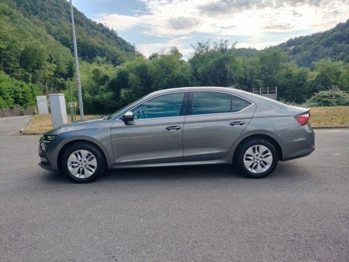 Skoda Octavia 1.5 e-TEC DSG Ambition (5)
