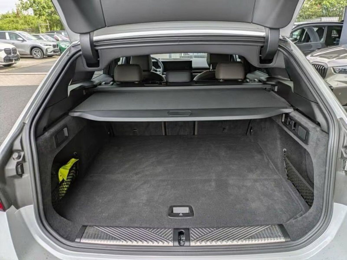 BMW Serie 5 Touring 530e  xdrive M Sport Pro auto (10)